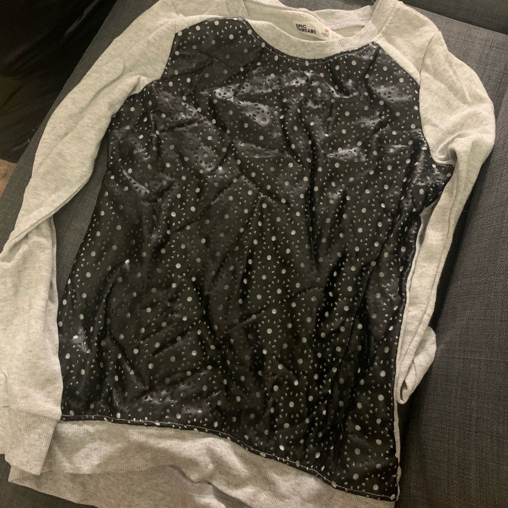 Girls sweater
